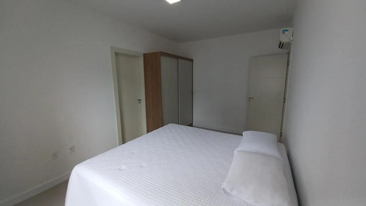 Otimo Apto De 02 Quartos A 150 M Da Praia Porto Belo Brazílie